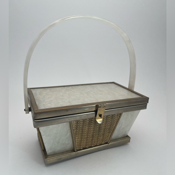 Vintage 40’s Tyrolean NY Woman Lucite Pearl & Gold Metal with Mirror Box Bag - Picture 2 of 13